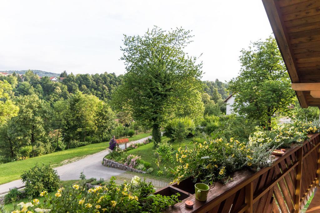 Guest House Nena Rastoke Slunj Exteriör bild